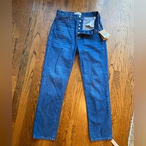Ultra High Rise Straight Cropped Jeans